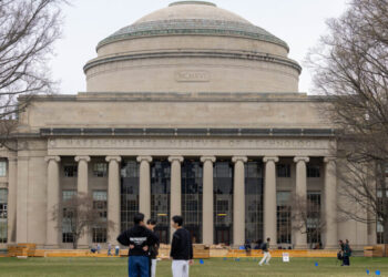 M.I.T. Professor Is Fatally Shot in His Home