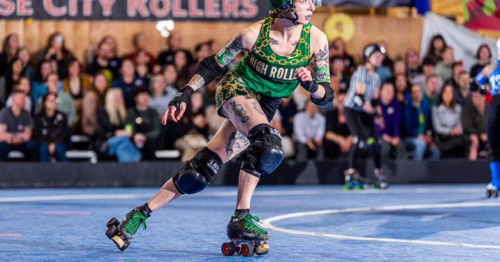 Learning to Fall in Roller Derby Taught Me How to Be Myself