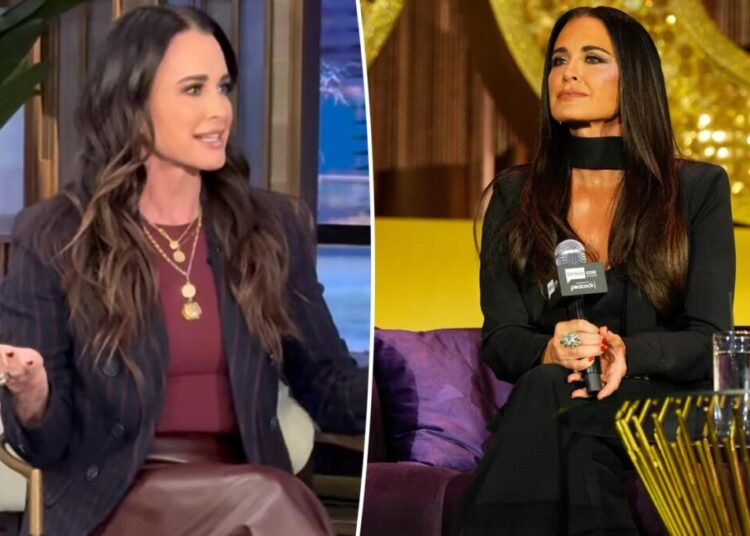 Kyle Richards gives rare dating update after bombshell sexuality confession at BravoCon