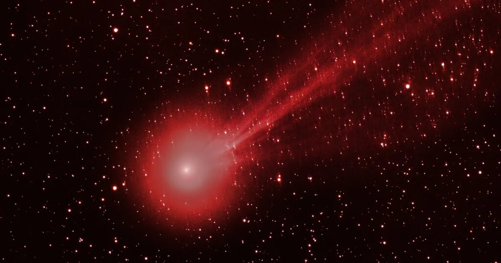 The Mysterious Interstellar Object Appears to Be Pulsing in a “Heartbeat Pattern”