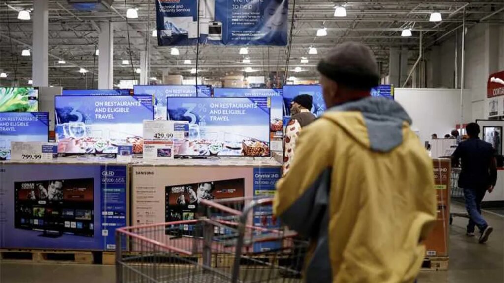 MAGA fans wig out as Costco sues Trump: ‘About to be the new Bud Light’