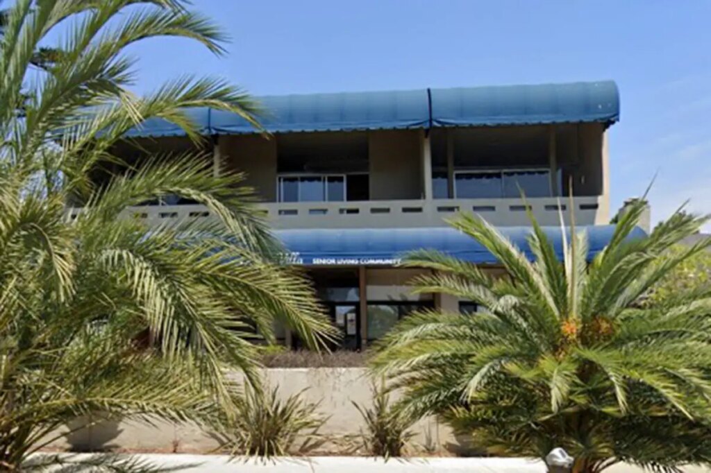 Neighbors erupt as out-of-state addicts move into Santa Monica sober living facility overnight