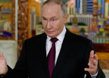 Putin Issues Grave Warning to Europe Amid Discord Over Russia-Ukraine Peace Talks
