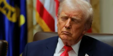 ‘Trump is exposed’: Columnist speculates who ‘will deliver the final blow’ to president