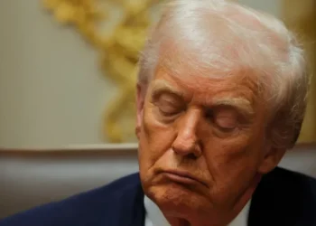 Trump’s orbit fear he’s now ‘flying blind’: report