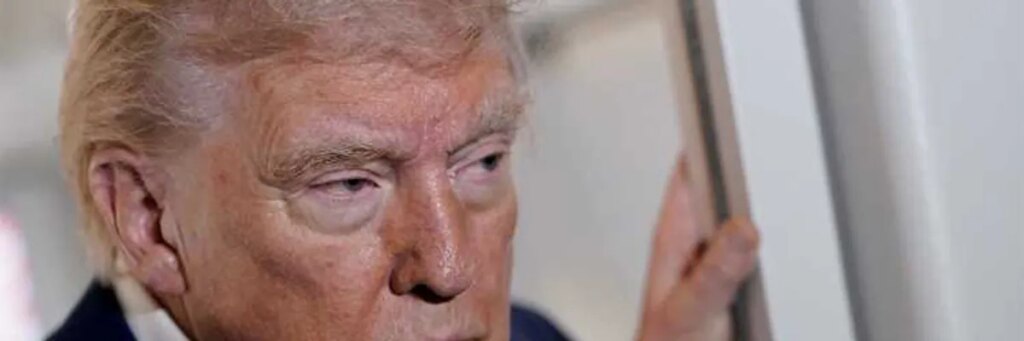 Ex-GOP senator offers two words to predict when Republicans will finally break from Trump