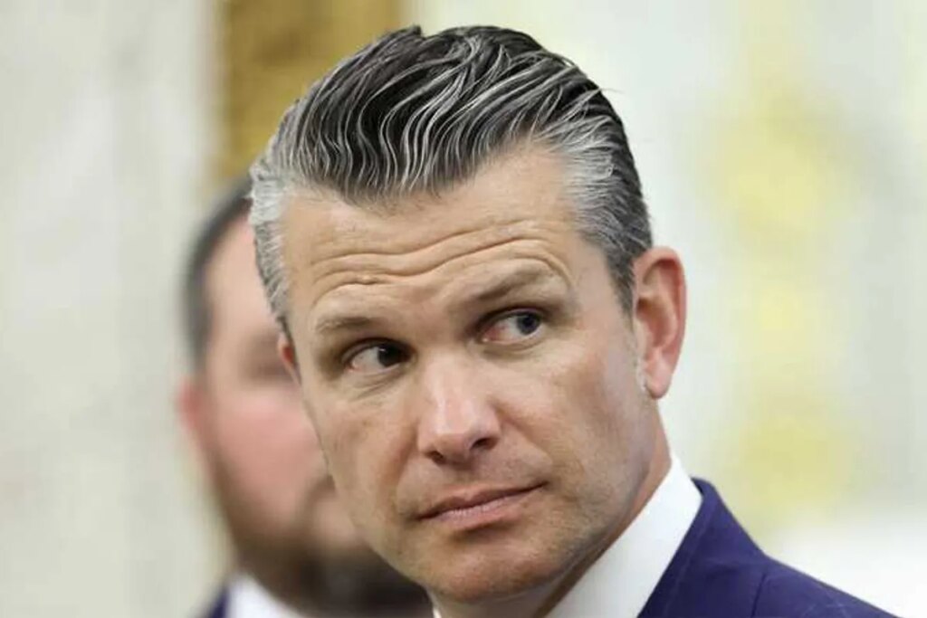 Pete Hegseth’s ‘worn out’ MAGA excuse is running out of steam: ex-White House insider
