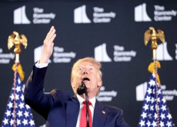 ‘Yuge!’ Floored CNN analyst steals a Trump phrase to describe ‘stunning’ drop in support