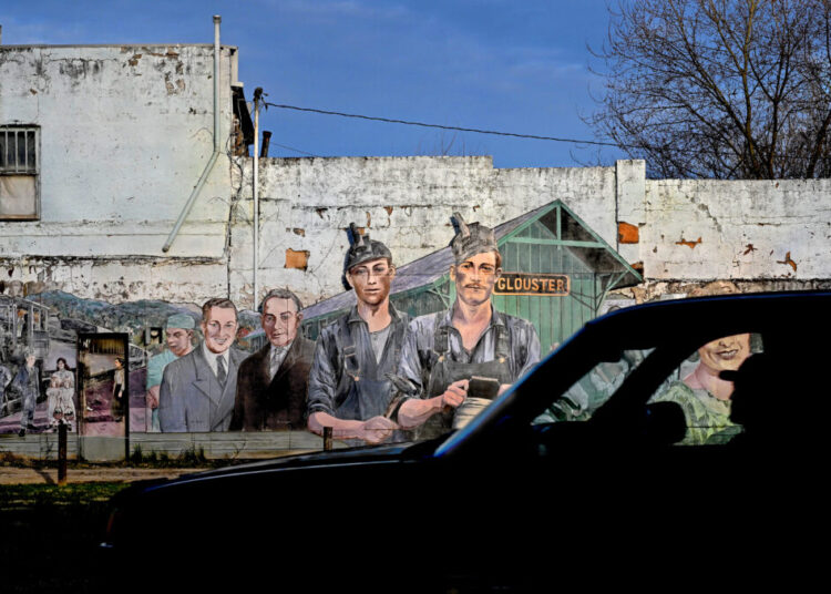 The ‘two-income trap’ is nonsense. Here’s a real problem.