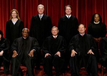 Big ramifications loom as Supreme Court takes up major Trump case