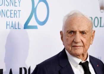Frank Gehry, star architect behind pop-art masterpieces dotting the globe, dies at 96