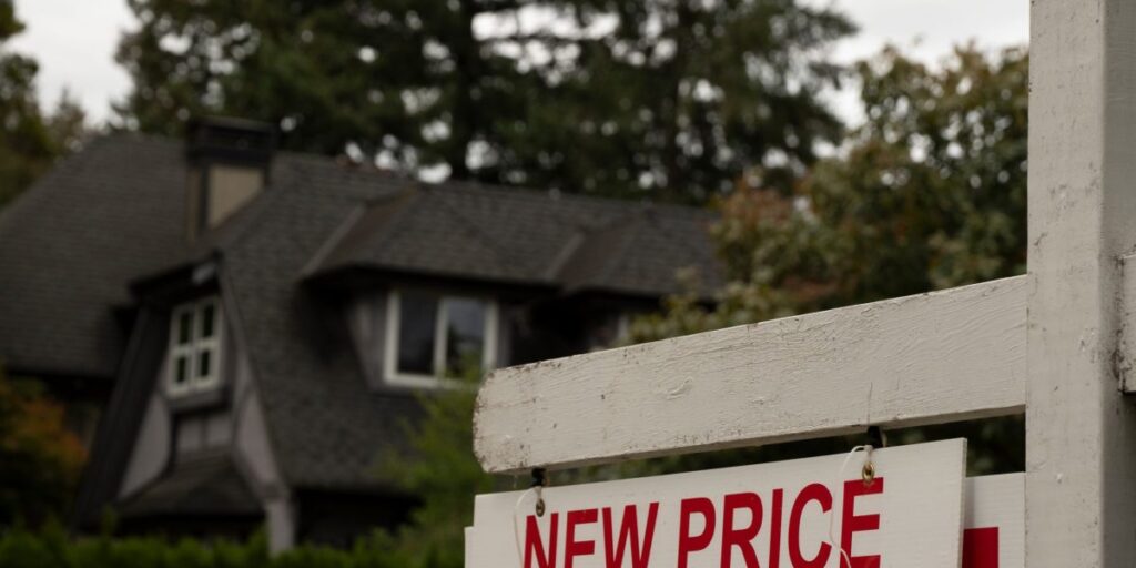 The ‘Great Housing Reset’ is coming: Income growth will outpace home-price growth in 2026, Redfin forecasts