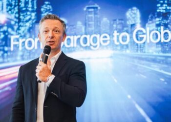 HP’s chief commercial officer predicts the future will include AI-powered PCs that don’t share data in the cloud