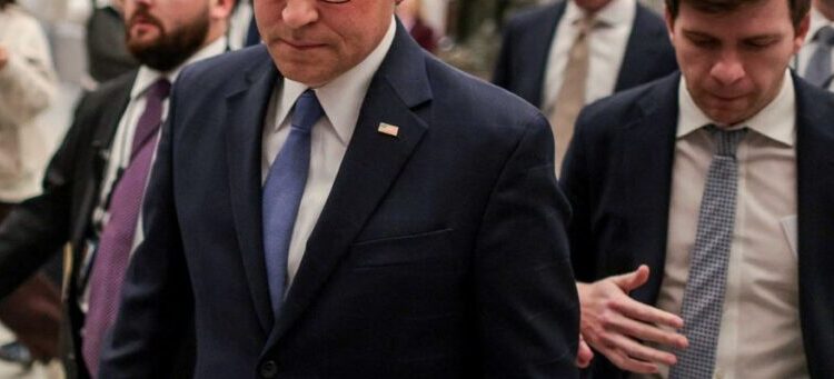 New roadblock to keeping GOP House control is headed Mike Johnson’s way: report