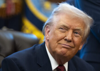 Trump announces $11 billion tariff relief for farmers