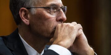 Borrowing by AI companies represents a ‘mounting potential threat to the financial system,’ top economist says 