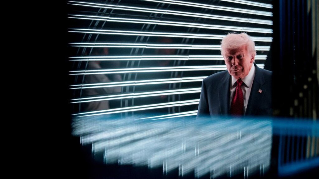 ‘Shuffling off this mortal coil’: Analysis sees signs that Trump knows the end is near