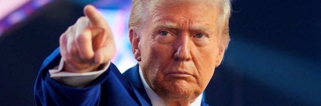 Ex-official warns ‘walls are closing in’ on Trump: ‘Not even selling his own supporters’