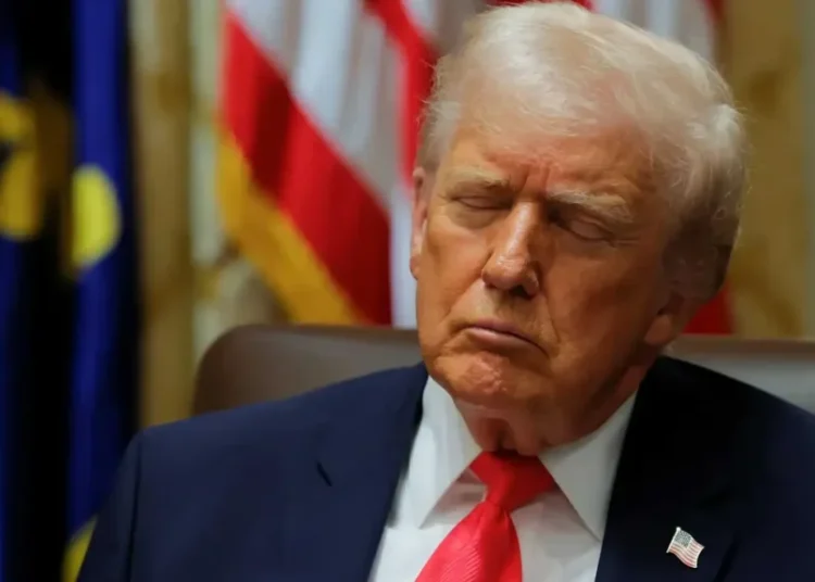 Trump ‘may not make it to the end’ of his term amid visible decline: analyst