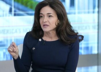 Sheryl Sandberg’s Lean In finds more women leaning out for the first time since the promotion survey began a decade ago: ‘Major moment of backsliding’
