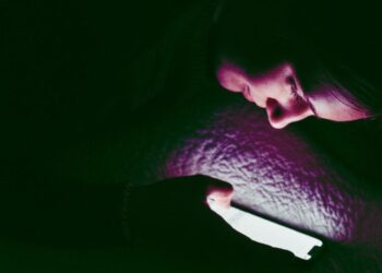 Years After a Girl’s Death, the AIs That Killed Her Are Still Sending Notifications to Her Phone