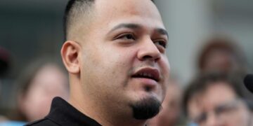US judge orders Kilmar Abrego released from immigration detention after wrongful deportation