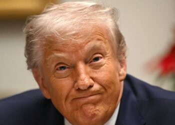 Trump Power Grab Foiled in Humiliating Republican Revolt