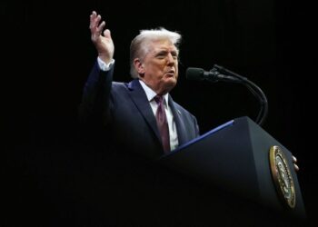 ‘Looming disaster’: Top Republicans fear ‘certain defeat’ because Trump’s ‘message sucks’