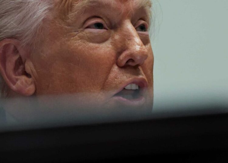 ‘Knee pads are in the mail’: Republican gov mocked after backing failed Trump ploy