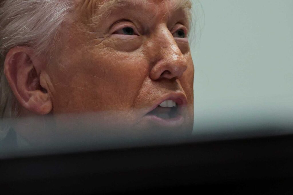 ‘Knee pads are in the mail’: Republican gov mocked after backing failed Trump ploy