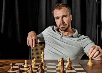 Chess.com cofounder says it took a pinch of delusion to bring the traditional game online—and it’s a ‘requirement for every successful entrepreneur’