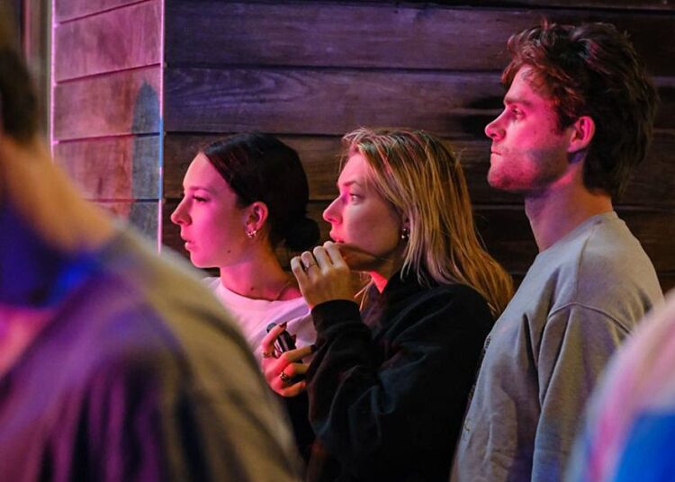 Bondi Beach Terror Attack: At Least 12 Killed as Gunmen Target Jewish Holiday Event  