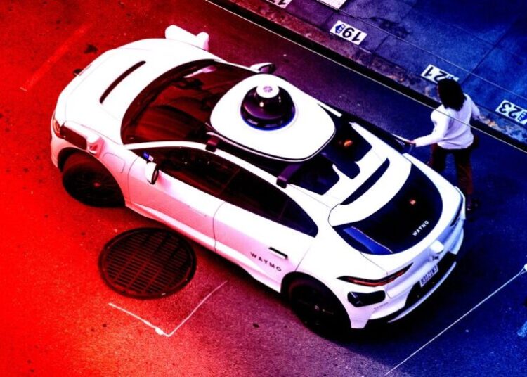 Police Investigating Weird Man Found in Waymo by Passenger