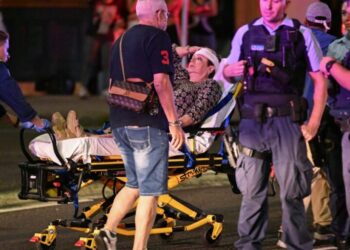 Twelve people killed in Bondi Beach Hanukkah terror attack