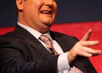 ‘Stop lying!’ Conservative analyst stuns with new attack on right-wing conspiracy theories