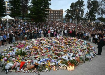 What We Know About the Victims of the Bondi Beach Attack