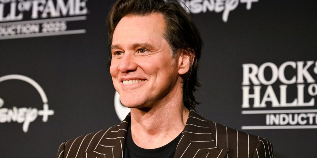 Jim Carrey nearly quit ‘Grinch’ and offered to return his $20 million paycheck. Then the founder of SEAL Team Six came to the rescue