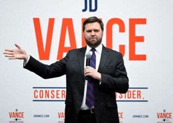 Shock as ‘surprisingly candid’ top Trump aide trashes ‘conspiracy theorist’ JD Vance