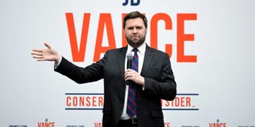 Shock as ‘surprisingly candid’ top Trump aide trashes ‘conspiracy theorist’ JD Vance