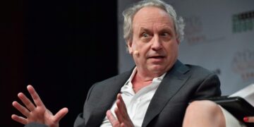 An MIT roboticist who cofounded bankrupt Roomba maker iRobot says Elon Musk’s vision of humanoid robot assistants is ‘pure fantasy thinking’