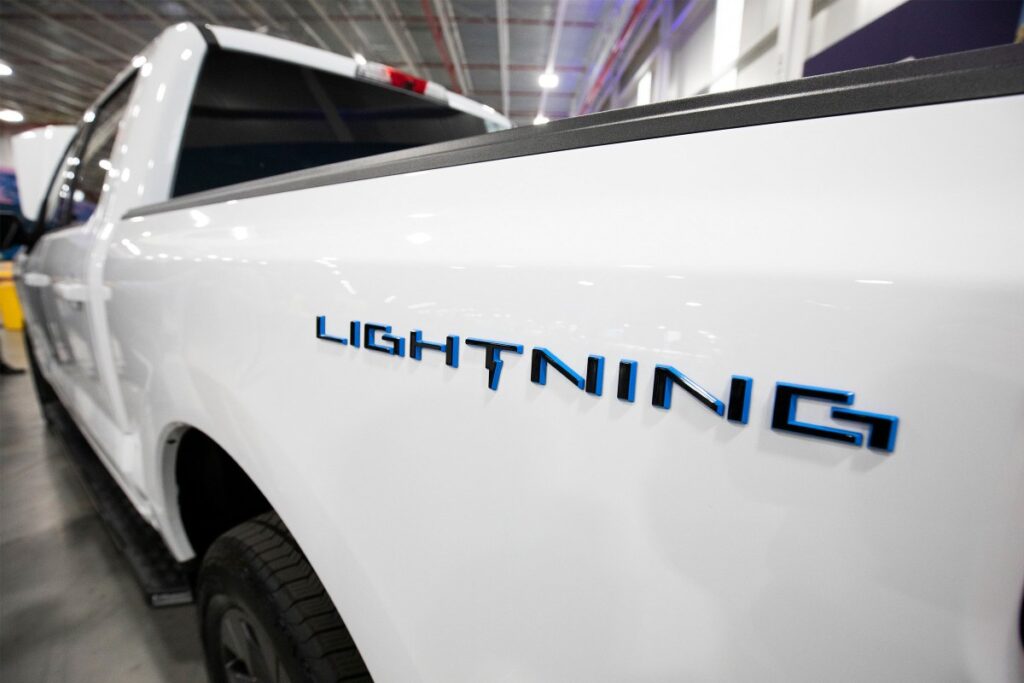 Ford Gives Up, Adds Gas Generator to Its Electric Pickup Truck