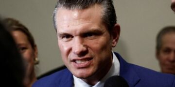 Hegseth and Sen. Mark Kelly clash in classified briefing over Caribbean boat strikes