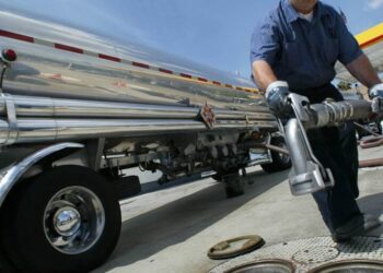 Prices at the gas pump are the lowest since the pandemic and still falling—just in time for record-high holiday travel