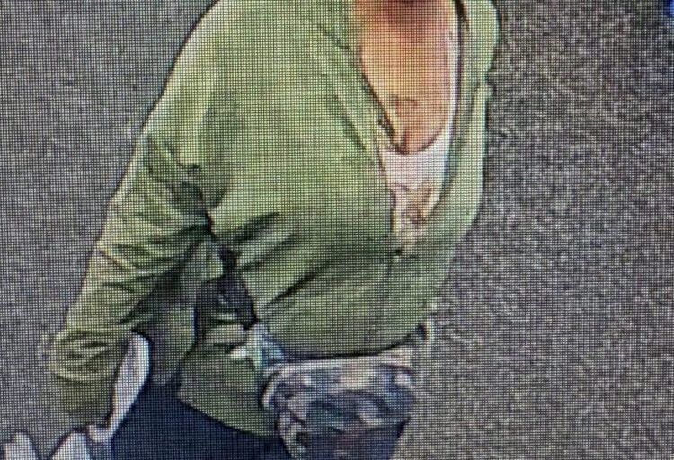 33-year-old woman charged with attempted mayhem after Mississippi Walmart sold bread with razor blades inside