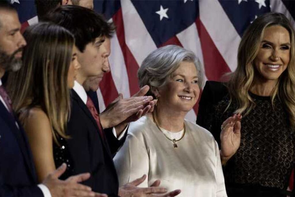 White House staffers ‘demoralized’ over ‘very, very odd’ Vanity Fair betrayal: report