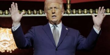 GOP worried by ‘growing pressure’ of one hot-topic issue dominating Trump admin