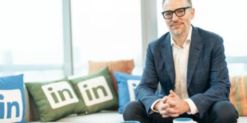 LinkedIn CEO says it’s ‘outdated’ to have a five-year career plan: It’s a ‘little bit foolish’ considering the pace AI is changing the workplace