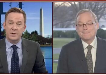 Trump aide whines networks didn’t show PowerPoint slides — that kneecapped arguments