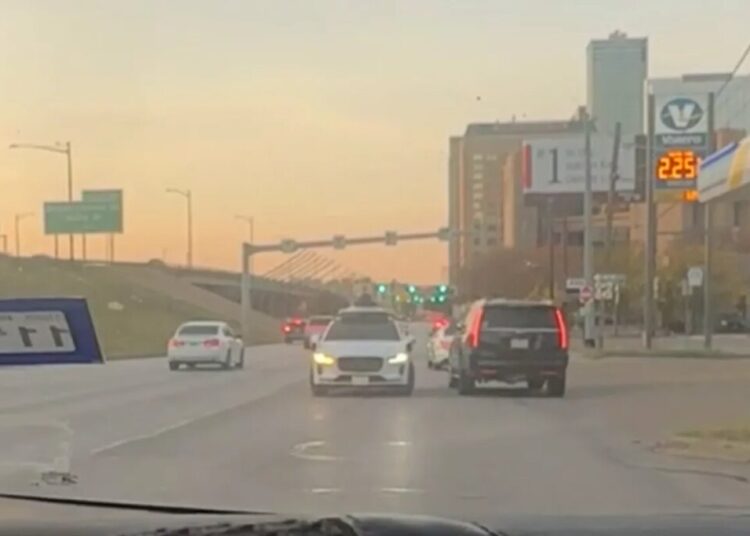 Waymo Spotted Driving Wrong Way Down Busy Street