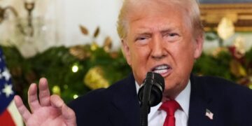 Trump’s math problem: Rising prices, falling approval ratings